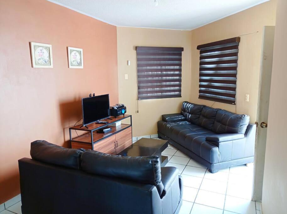 הוילה מזטלן Casa Perla Marina מראה חיצוני תמונה