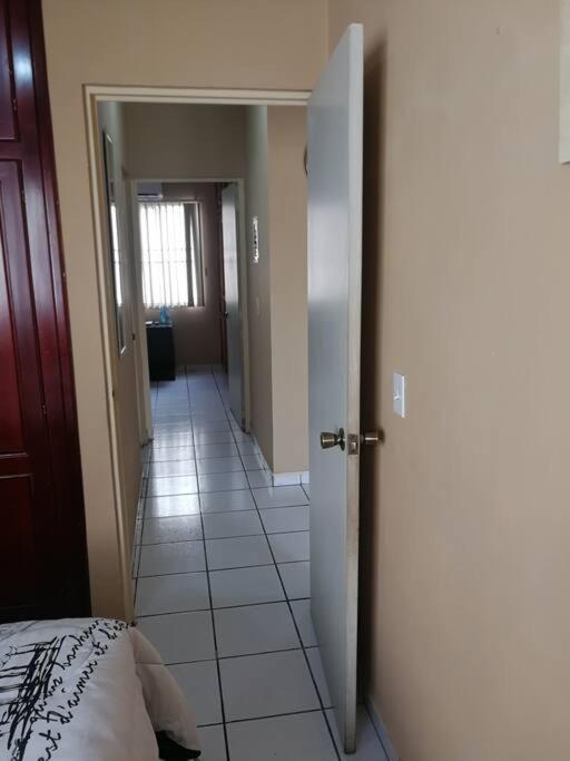 הוילה מזטלן Casa Perla Marina מראה חיצוני תמונה